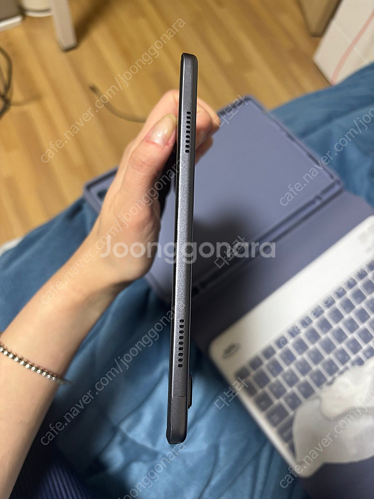 갤럭시 탭 LTE A7 라이트 64GB 판매합니다.--2